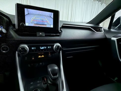 Certified 2025 Toyota RAV4 SE image 16