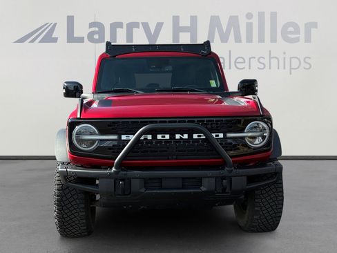 Certified 2021 Ford Bronco First Edition image 8