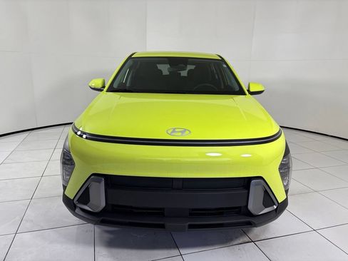 Used 2025 Hyundai Kona SE FWD image 8