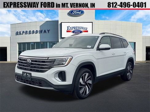 Used 2025 Volkswagen Atlas SE image 1