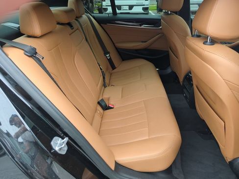 Used 2021 BMW 540i RWD image 32