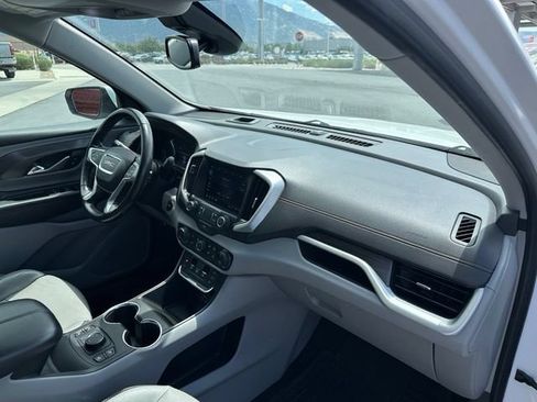 Used 2020 GMC Terrain SLT AWD/4WD image 32