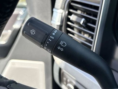 New 2026 Ford F250 Platinum image 35