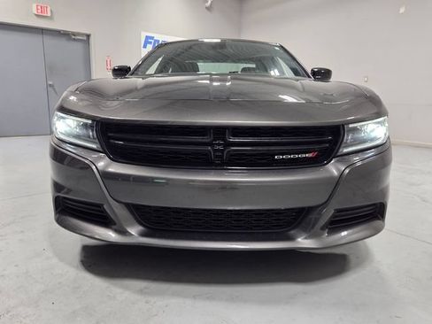 Used 2023 Dodge Charger SXT RWD image 2