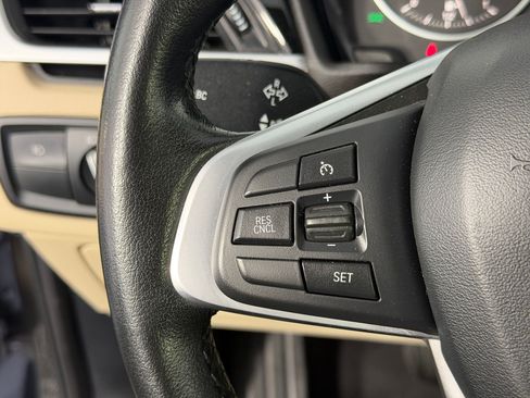 Used 2017 BMW X1 sDrive28i FWD image 16