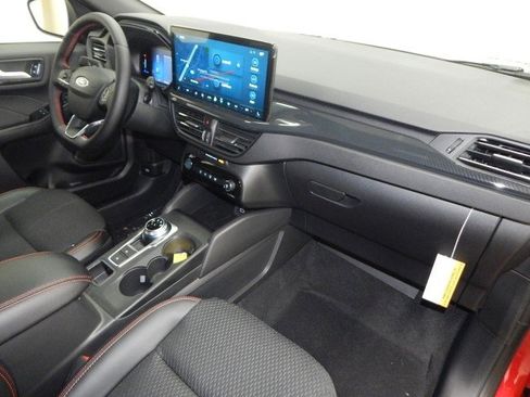 New 2026 Ford Escape ST-Line w/ Tech Pack #1 image 18