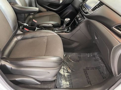 Used 2019 Buick Encore Preferred w/ Safety Package image 31