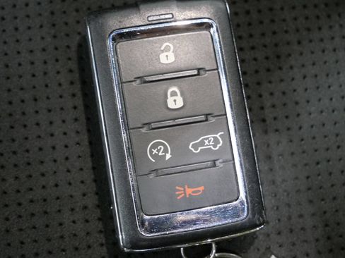 Used 2024 Jeep Grand Cherokee Altitude AWD/4WD image 29