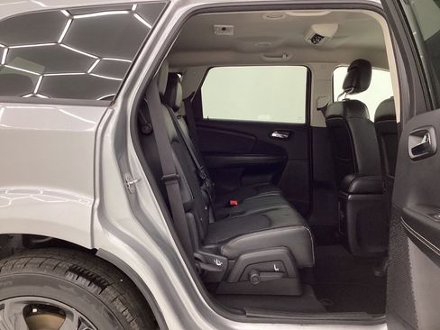 Used 2019 Dodge Journey Crossroad w/ Popular Equipment Group AWD/4WD image 21