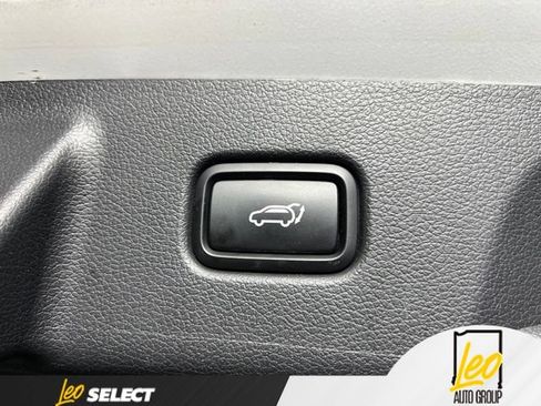 Used 2025 Hyundai Palisade SEL AWD/4WD image 15