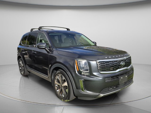 Used 2020 Kia Telluride EX w/ EX Premium Package AWD/4WD image 4