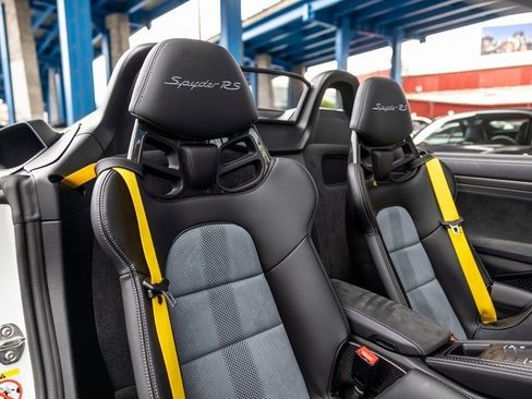 Used 2025 Porsche 718 Boxster Spyder RS image 31