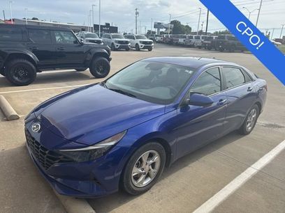 Used 2022 Hyundai Elantra SE