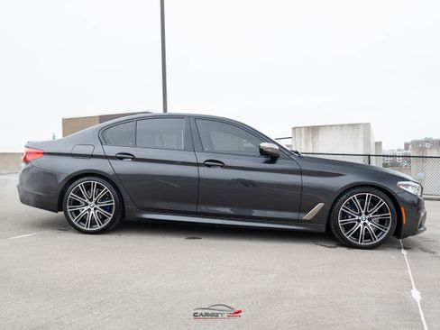 Used 2019 BMW M550i xDrive image 8