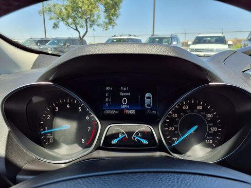 Used 2018 Ford Escape SE w/ SE Sport Appearance Package FWD image 26