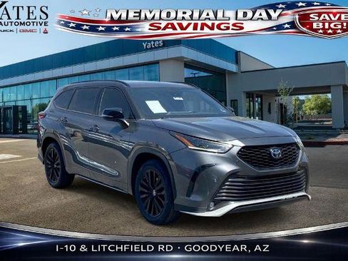 Used 2023 Toyota Highlander XSE FWD image 1