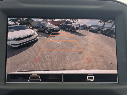 Certified 2025 Chevrolet Silverado 1500 Custom image 22