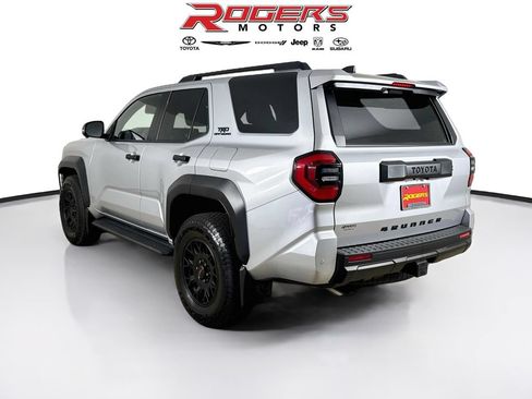 Used 2025 Toyota 4Runner TRD Off-Road Premium AWD/4WD image 11