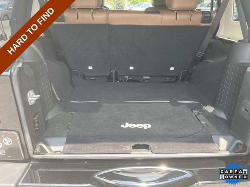 Certified 2017 Jeep Wrangler Unlimited Sahara w/ Max Tow Package AWD/4WD image 12
