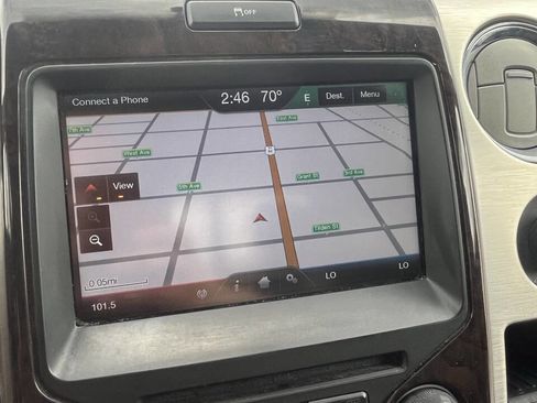 Used 2014 Ford F150 Platinum image 36