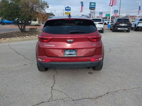 Used 2019 Kia Sportage EX w/ EX Premium Package image 7