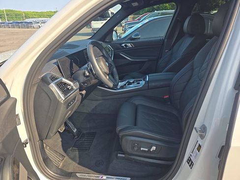 Used 2026 BMW X5 xDrive40i w/ M Sport Package AWD/4WD image 14