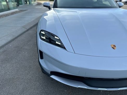 New 2025 Porsche Taycan 4S image 13