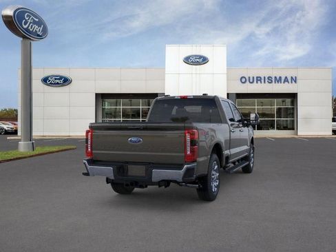 New 2026 Ford F250 Lariat w/ Chrome Package image 7