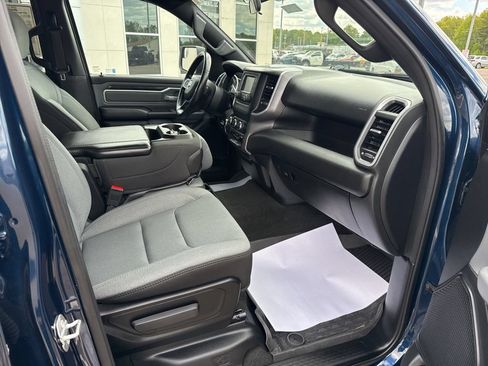 Used 2023 RAM 1500 Big Horn AWD/4WD image 11