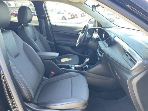 Used 2024 Buick Encore GX Preferred FWD image 26
