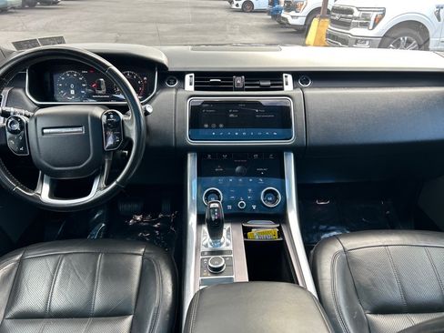 Used 2019 Land Rover Range Rover Sport HSE image 3