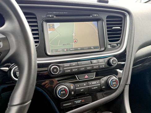 Used 2014 Kia Optima SX w/ SX Turbo Premium Package image 17