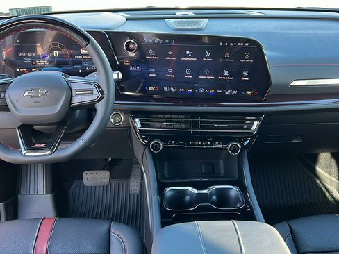 New 2026 Chevrolet Traverse RS image 17