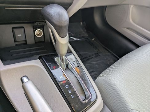 Used 2014 Honda Civic LX image 16