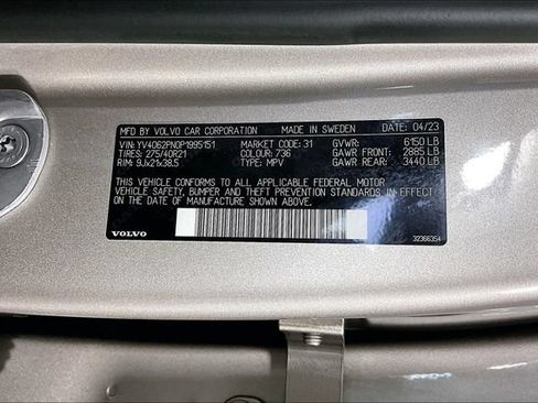 Used 2023 Volvo XC90 B6 Plus AWD/4WD image 34