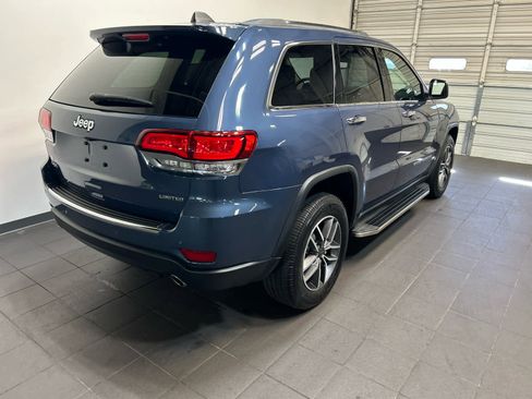Used 2020 Jeep Grand Cherokee Limited image 3