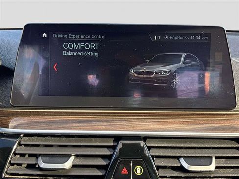 Used 2018 BMW 530i xDrive w/ Premium Package image 29