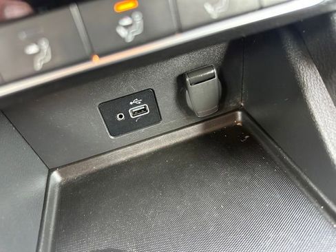 Used 2021 Nissan Sentra S image 15