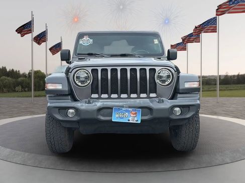Used 2020 Jeep Wrangler Sport AWD/4WD image 2
