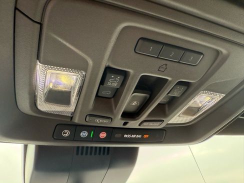 Used 2025 GMC Sierra 1500 Denali w/ Denali Reserve Package image 25