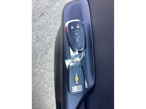 Used 2023 Chevrolet TrailBlazer RS w/ Sun and Liftgate Package AWD/4WD image 35