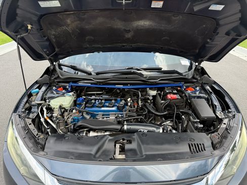 Used 2017 Honda Civic Touring image 27