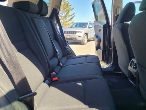 Used 2023 Nissan Rogue S AWD/4WD image 21