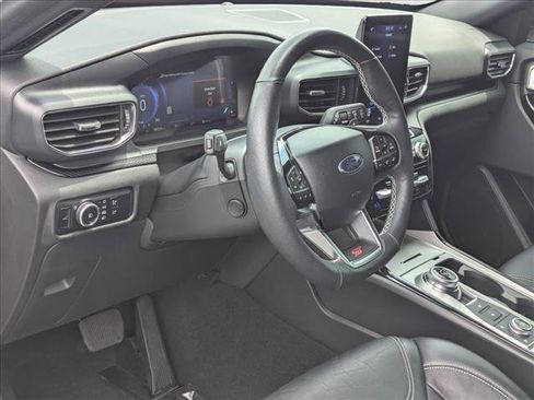 Used 2024 Ford Explorer ST w/ Equipment Group 401A AWD/4WD image 10