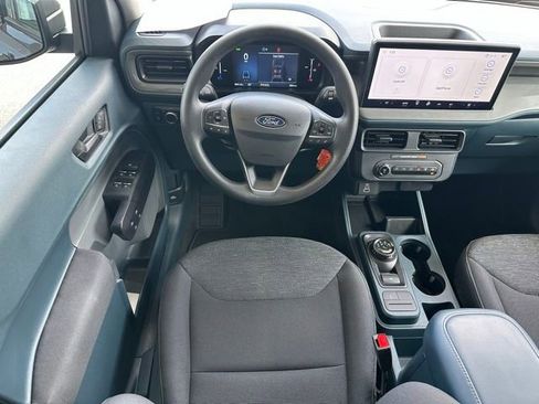Certified 2025 Ford Maverick XL FWD image 10