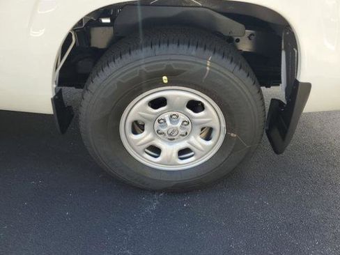 New 2026 Nissan Frontier S image 13