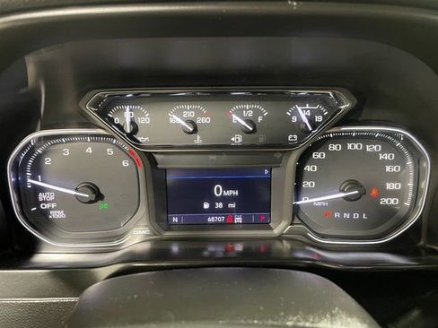 Used 2019 GMC Sierra 1500 Elevation w/ Elevation Value Package AWD/4WD image 15
