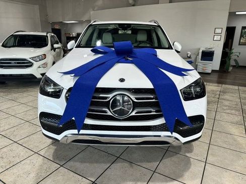 Used 2020 Mercedes-Benz GLE 350 4MATIC w/ Premium Package image 2