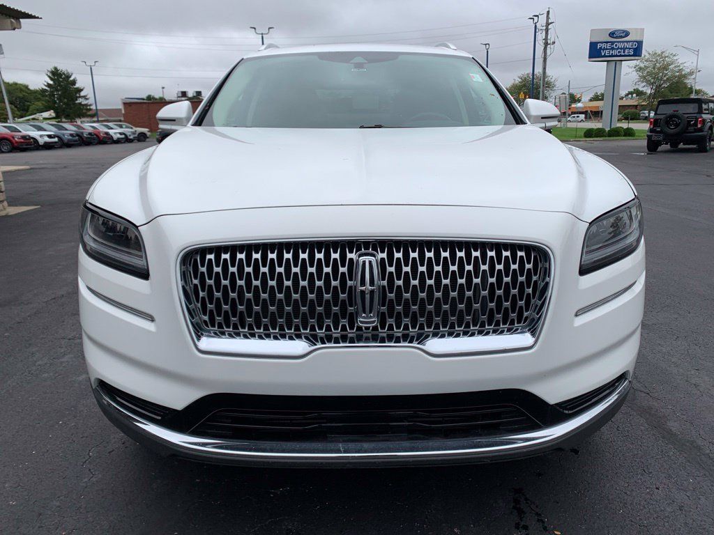 Used 2023 Lincoln Nautilus AWD w/ Premium Package image 8
