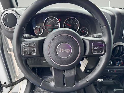Used 2016 Jeep Wrangler Unlimited Sport w/ Quick Order Package 24S AWD/4WD image 18